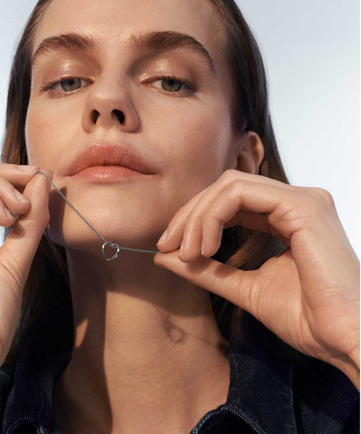 Стальной кулон на цепочке ''Сердце'' Daniel Wellington Elan-Le-Coeur-Necklace-S