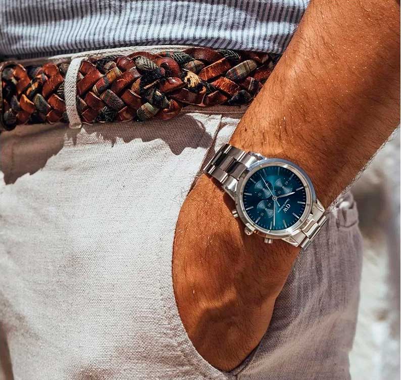 Наручные часы Daniel Wellington Iconic Chronograph 42 Link S Arctic